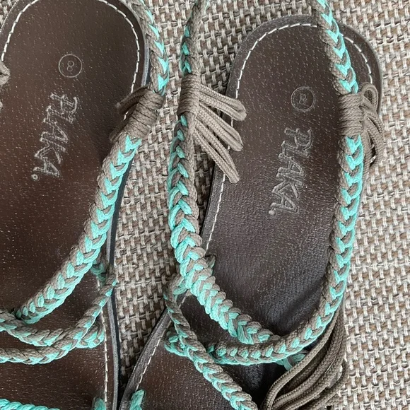 Plaka sandals,brown and teal.New size 8. - Picture 2 of 12